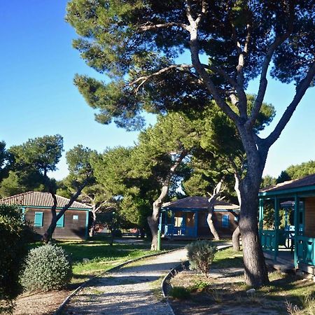 Martigues, Les Chalets De La Mer **** Buitenkant foto